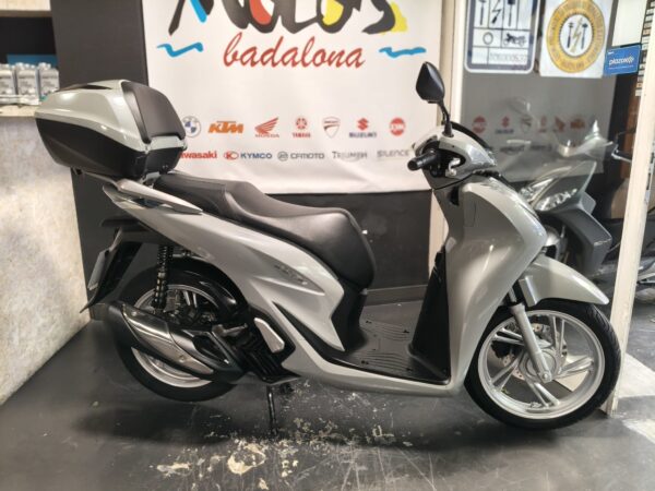 Honda SH 125 Scoopy - Imagen 11